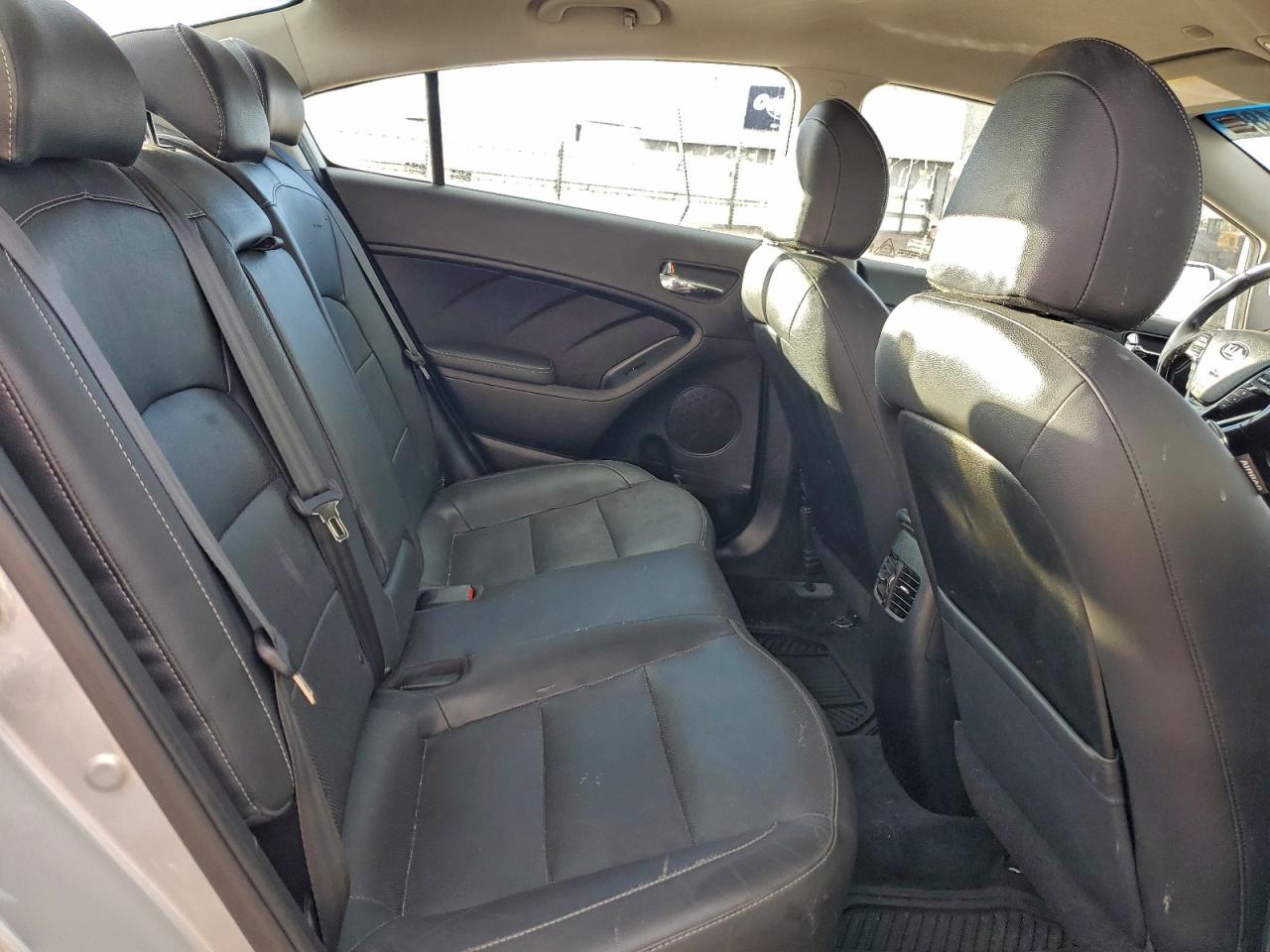 2018 KIA FORTE EX photo 10