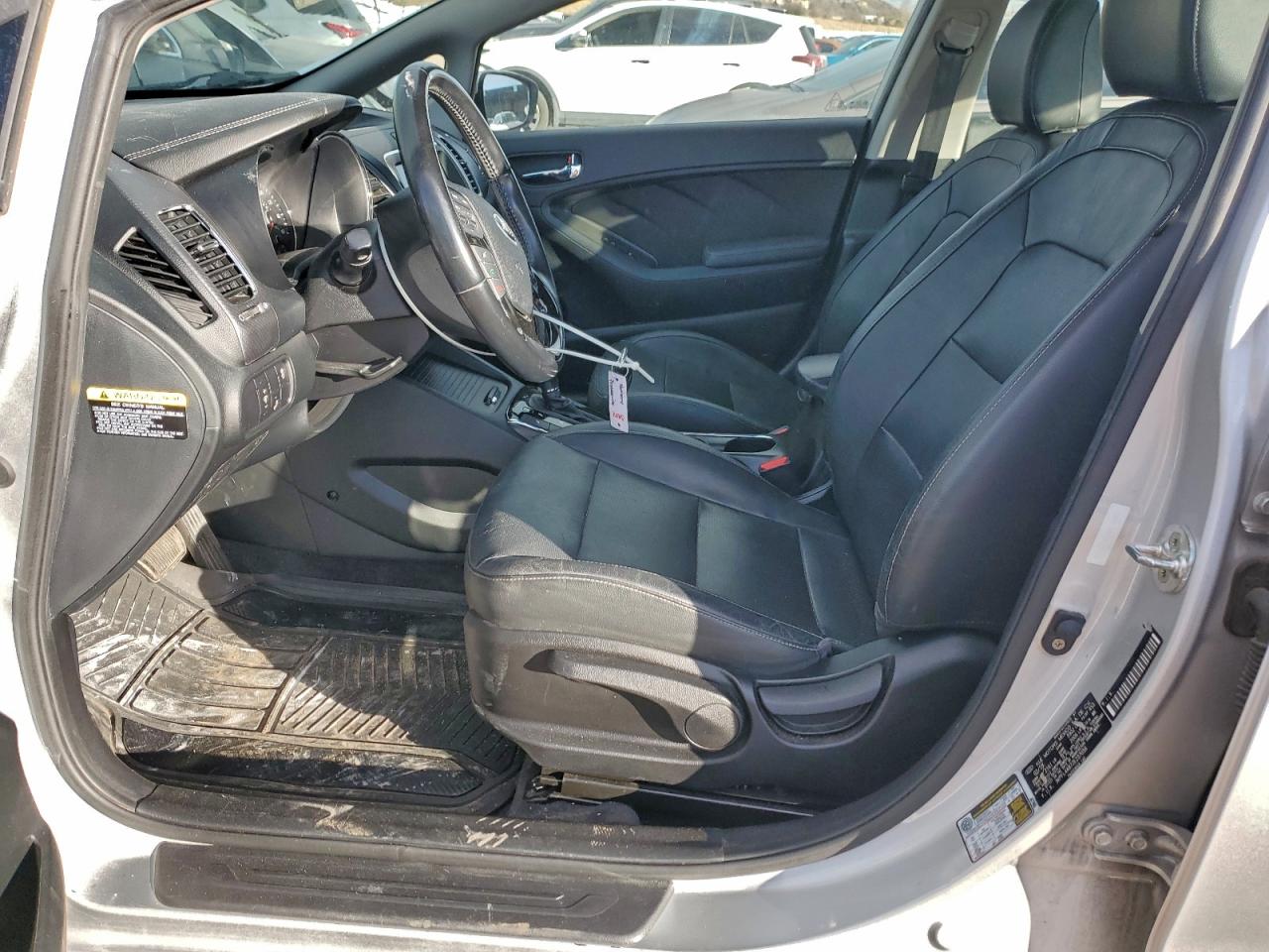 2018 KIA FORTE EX photo 7