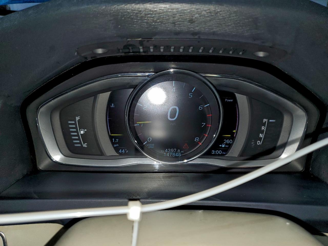 2016 VOLVO S60 PREMIER photo 9