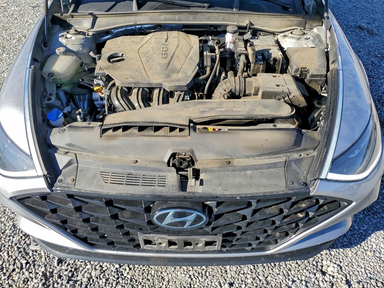 2020 HYUNDAI SONATA SEL photo 11