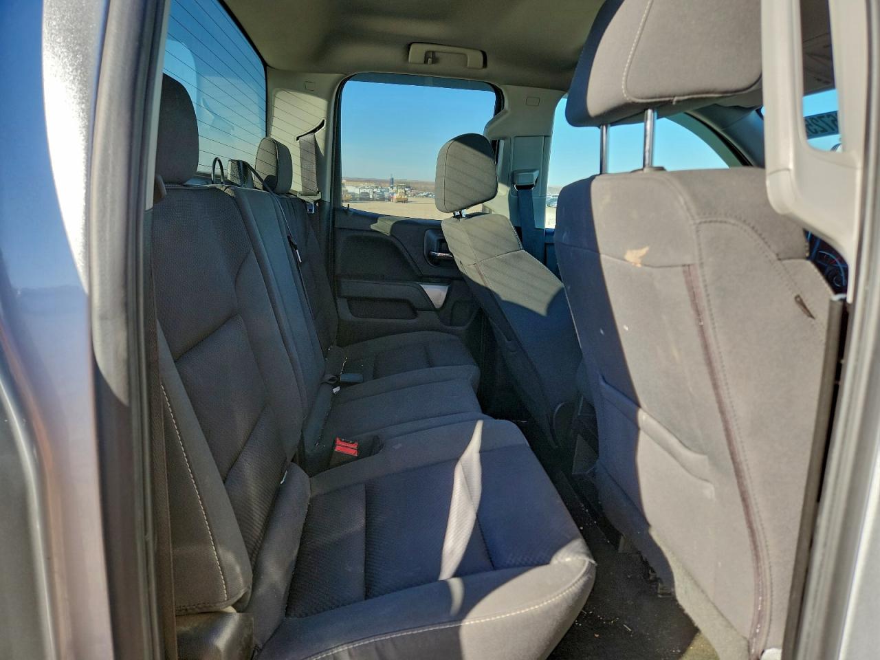 2018 CHEVROLET SILVERADO K1500 LT photo 10