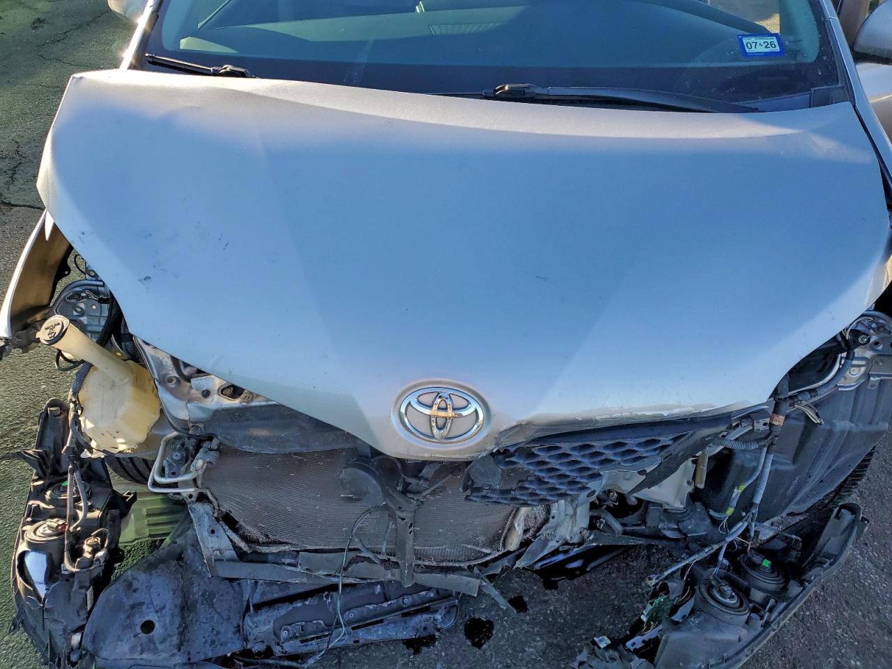 2017 TOYOTA SIENNA SE photo 23