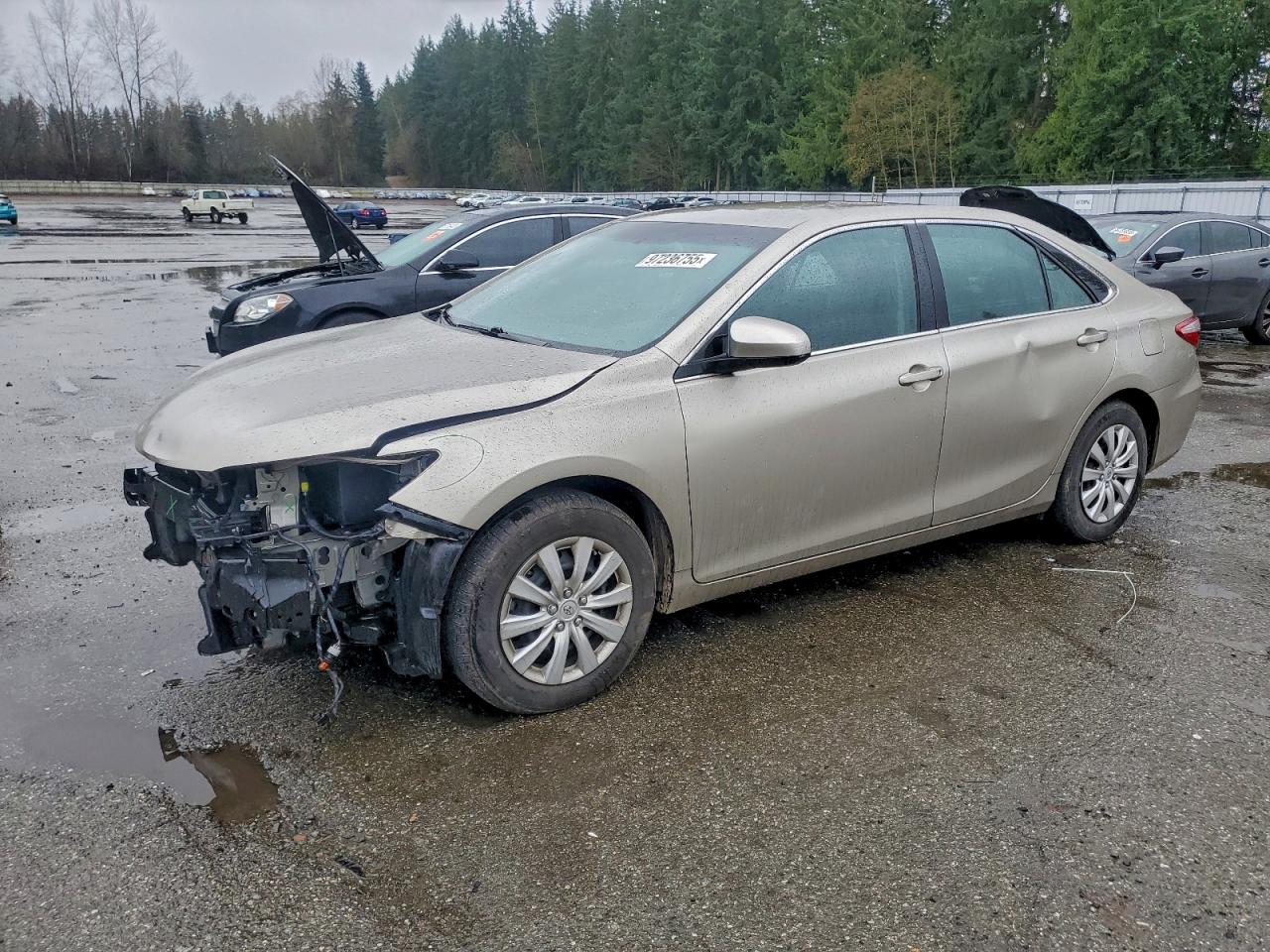 2016 TOYOTA CAMRY