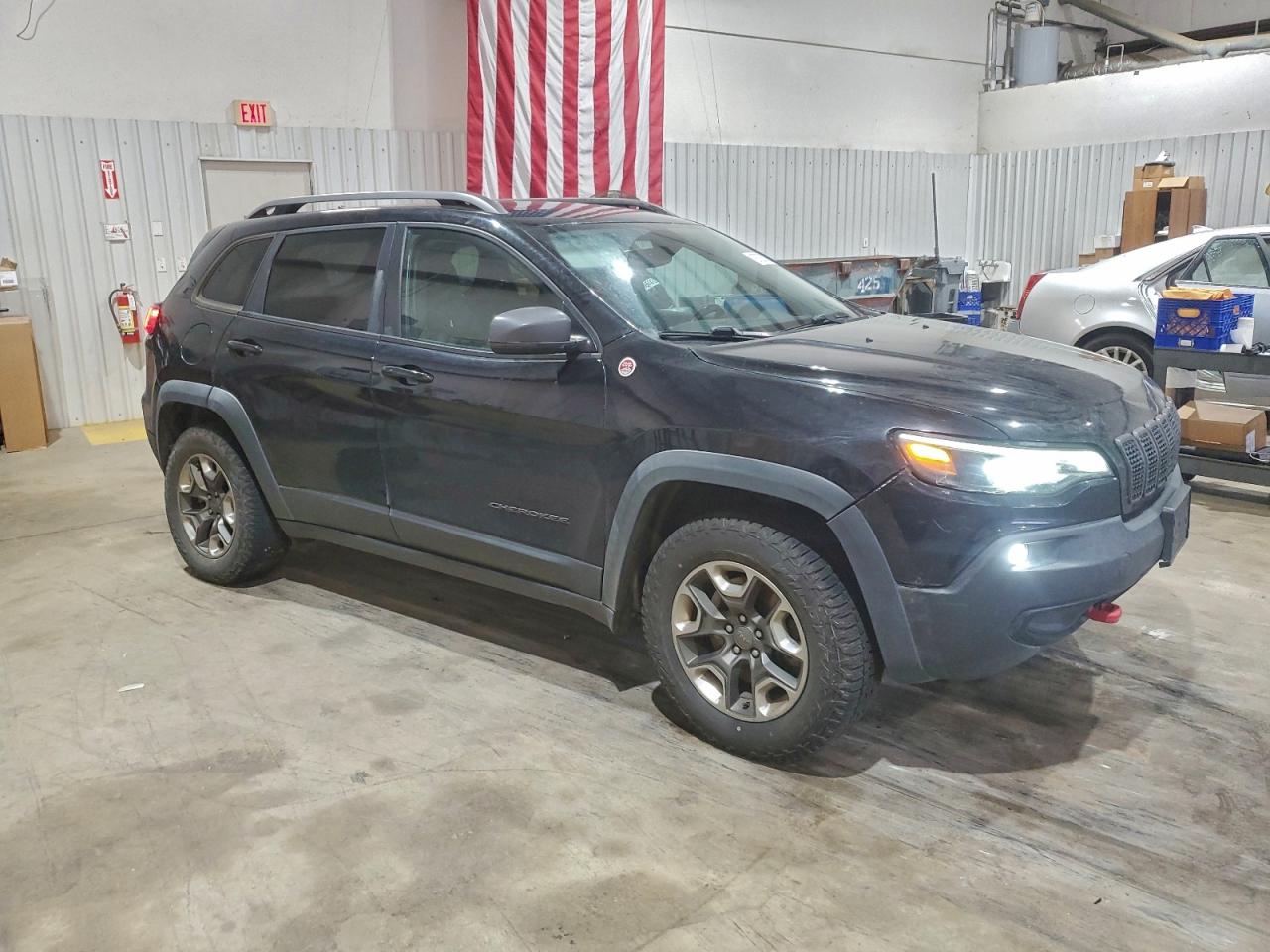 2019 JEEP CHEROKEE TRAILHAWK photo 4