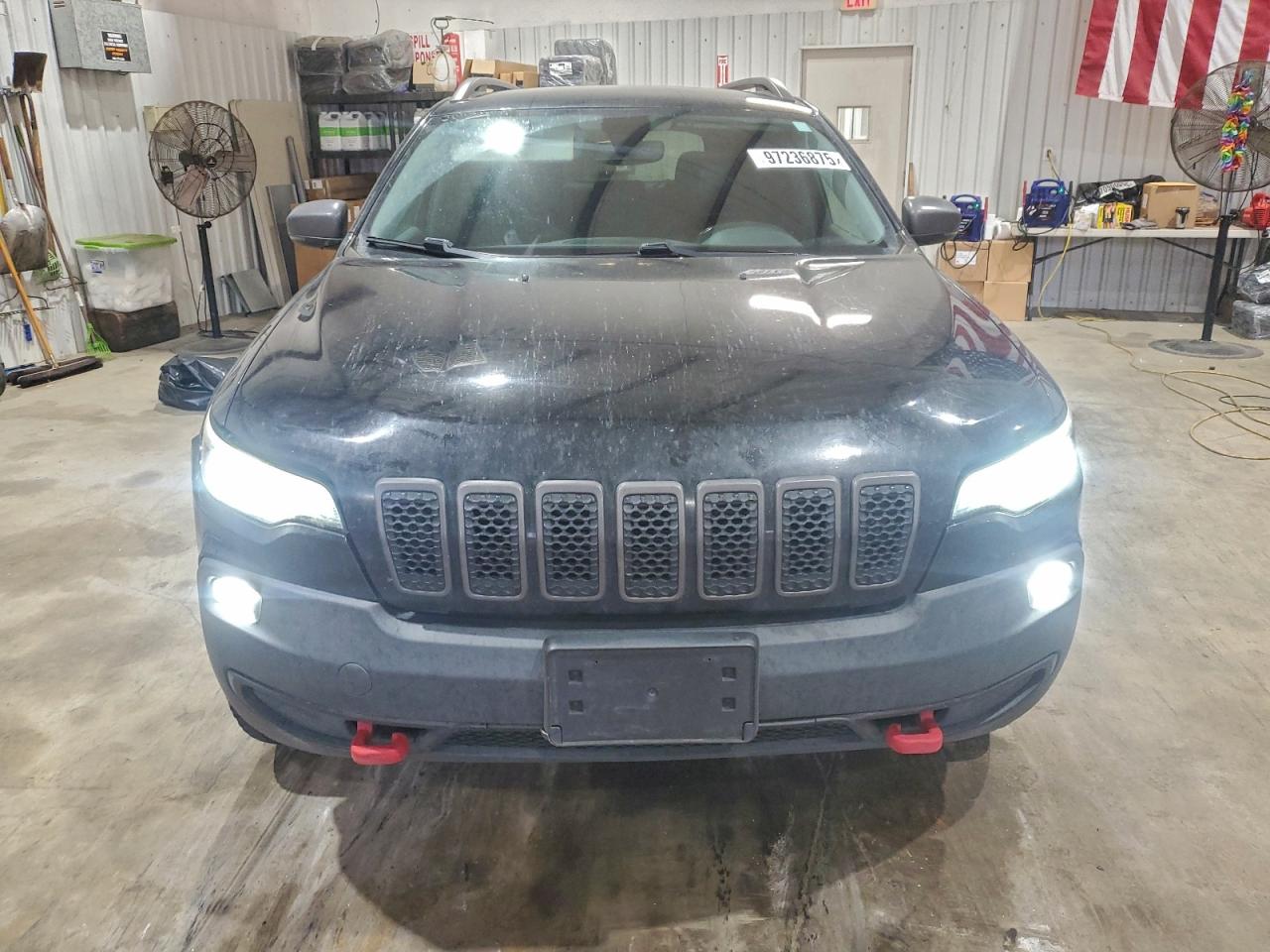 2019 JEEP CHEROKEE TRAILHAWK photo 5