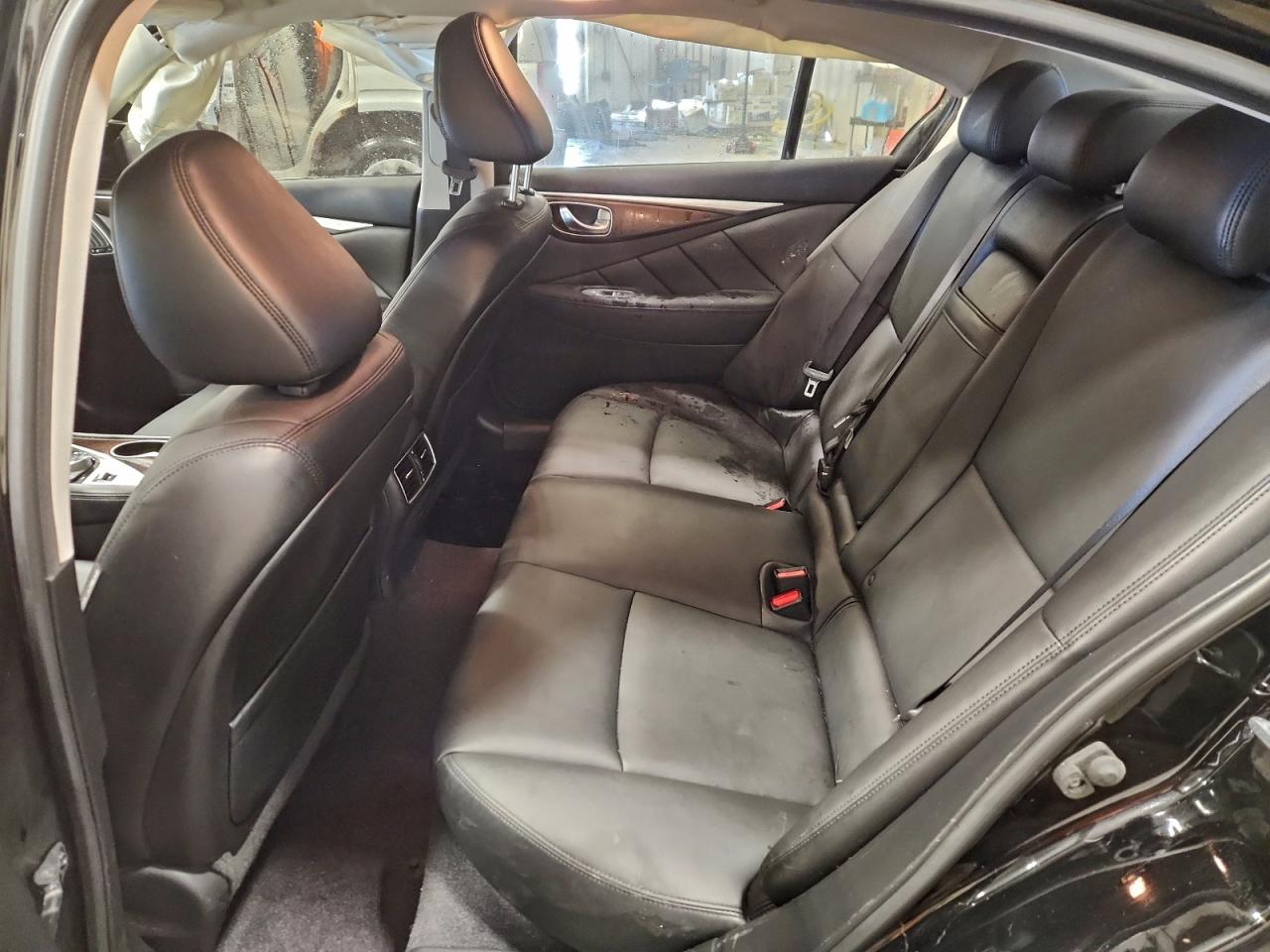 2018 INFINITI Q50 LUXE photo 10
