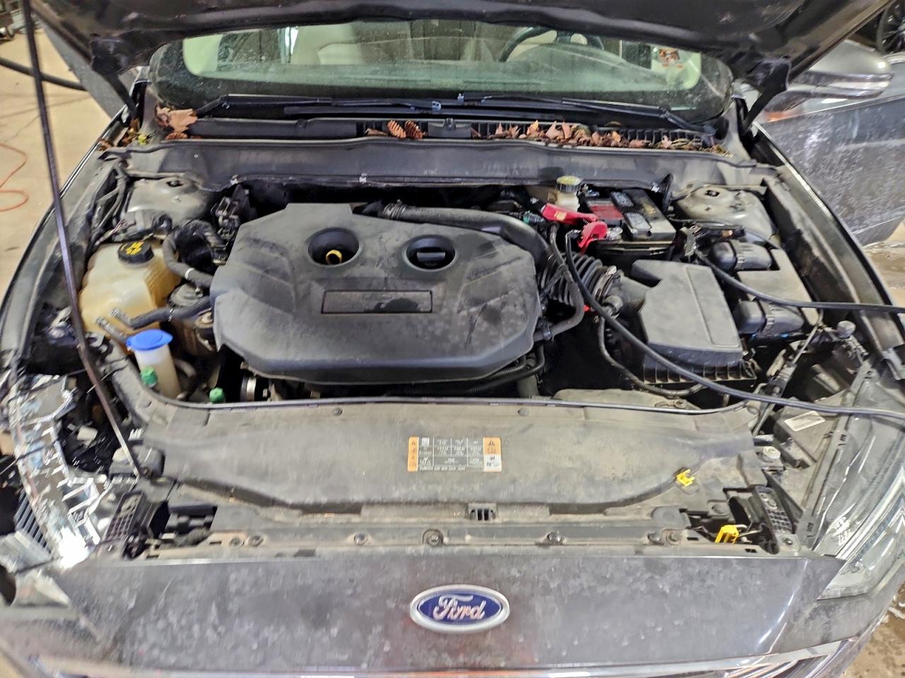 2017 FORD FUSION SE photo 11