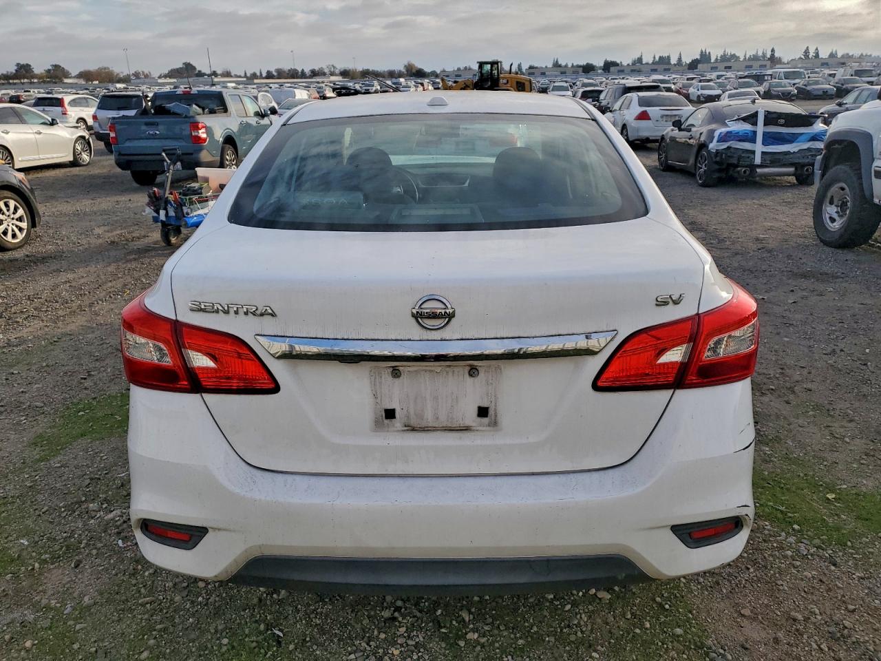 2017 NISSAN SENTRA S photo 6