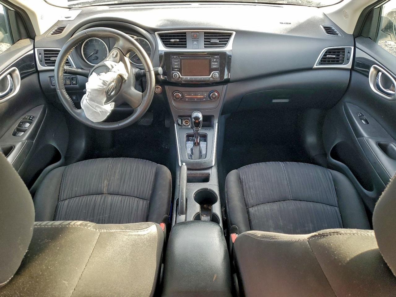 2017 NISSAN SENTRA S photo 8