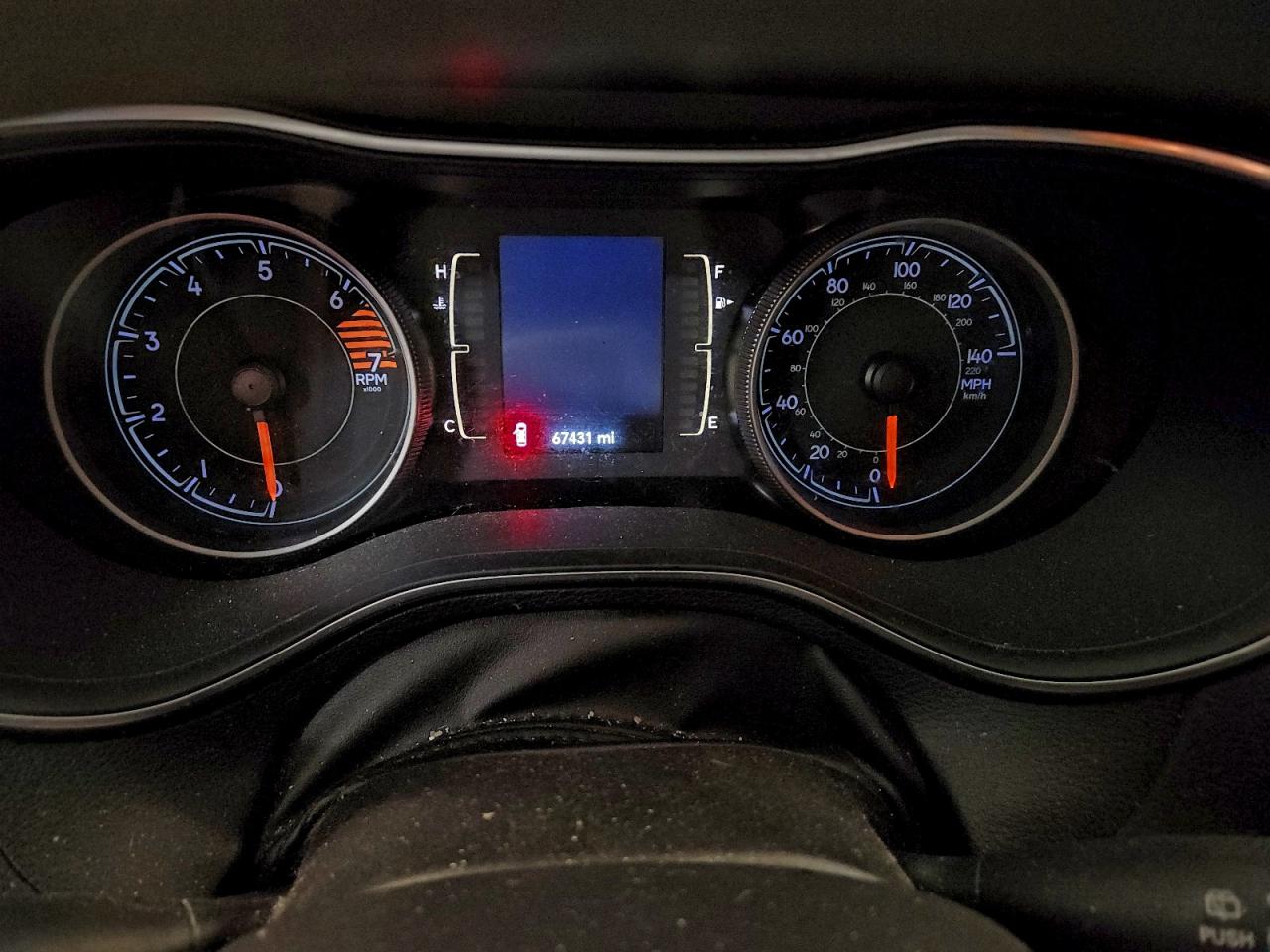 2019 JEEP CHEROKEE LATITUDE photo 9