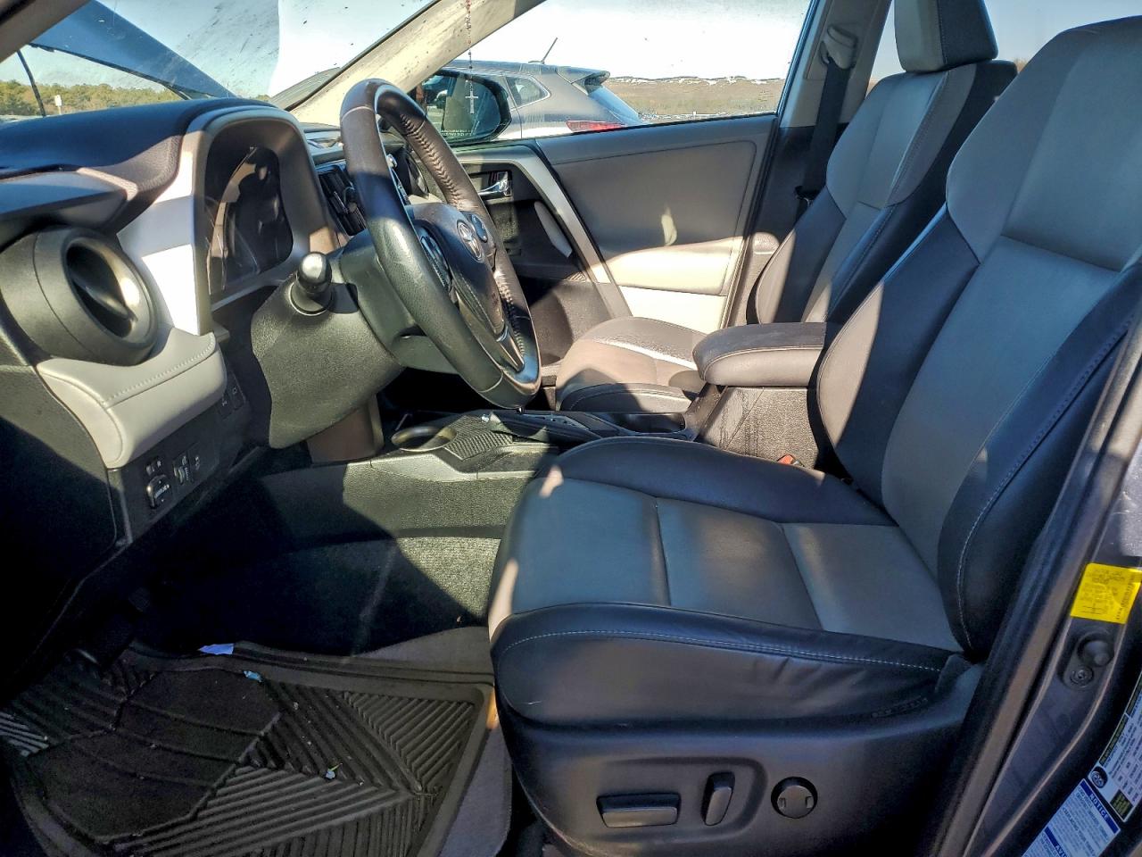 2013 TOYOTA RAV4 LIMITED photo 7