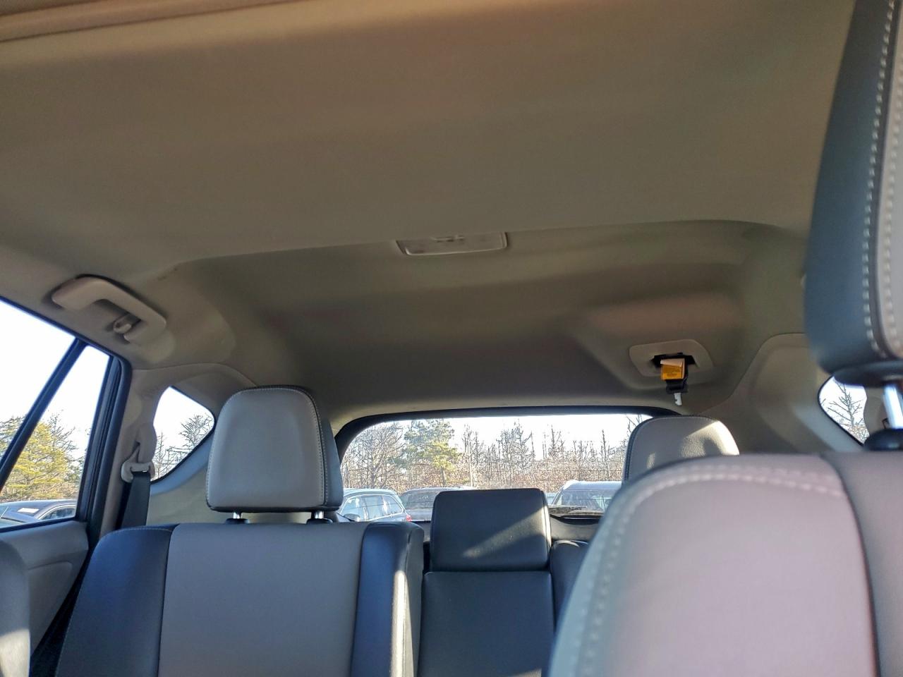 2013 TOYOTA RAV4 LIMITED photo 10
