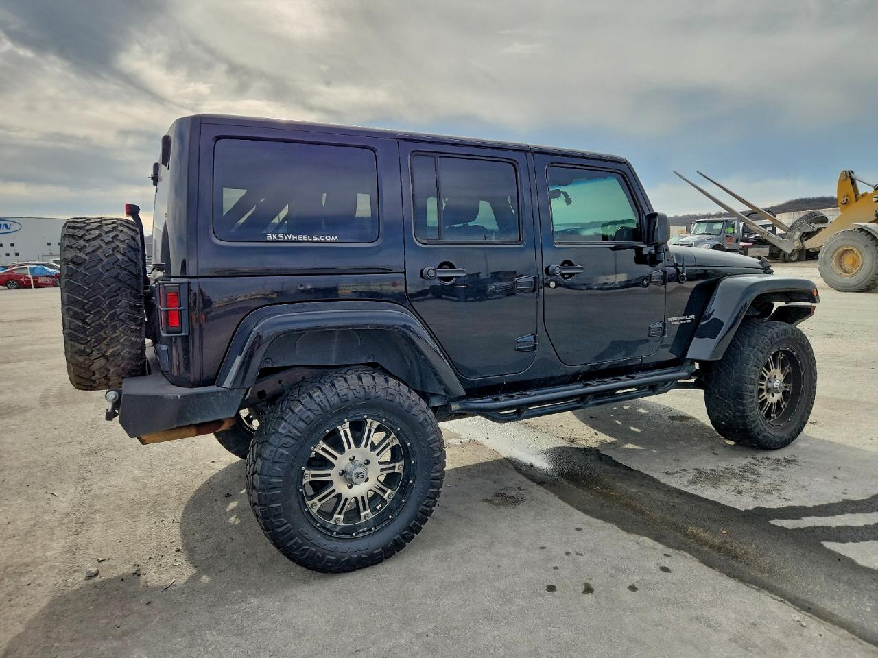 2011 JEEP WRANGLER UNLIMITED SPORT photo 3