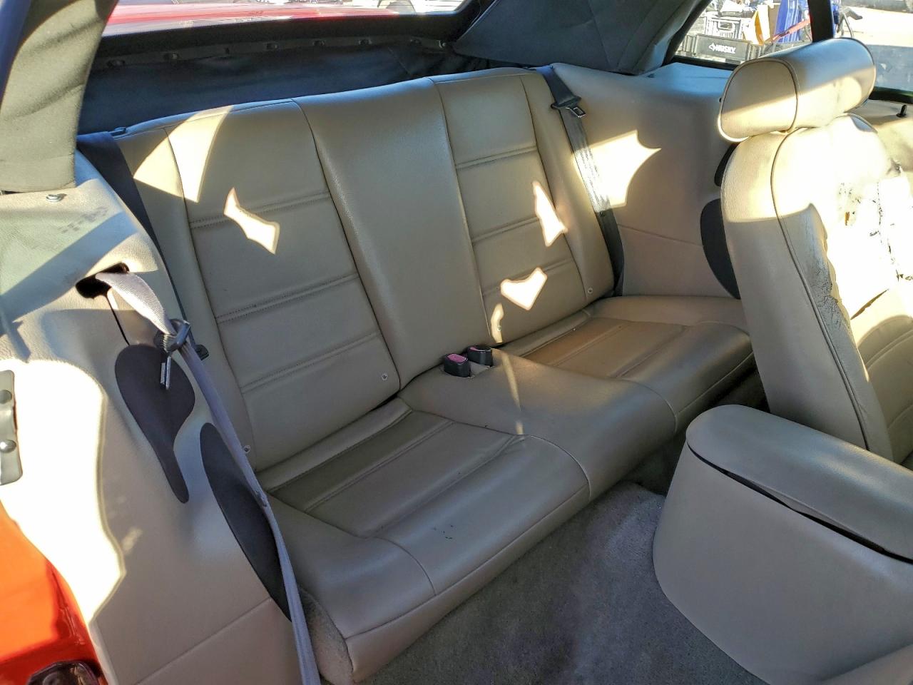 2004 FORD MUSTANG photo 10