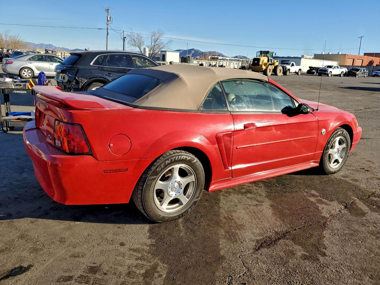 2004 FORD MUSTANG photo 3