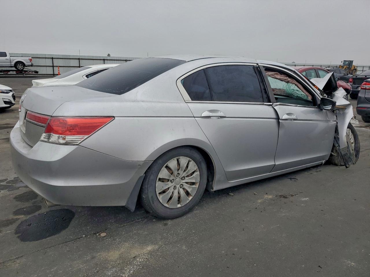 2012 HONDA ACCORD LX photo 3