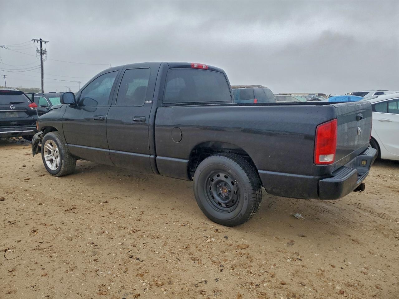 2002 DODGE RAM 1500 photo 2