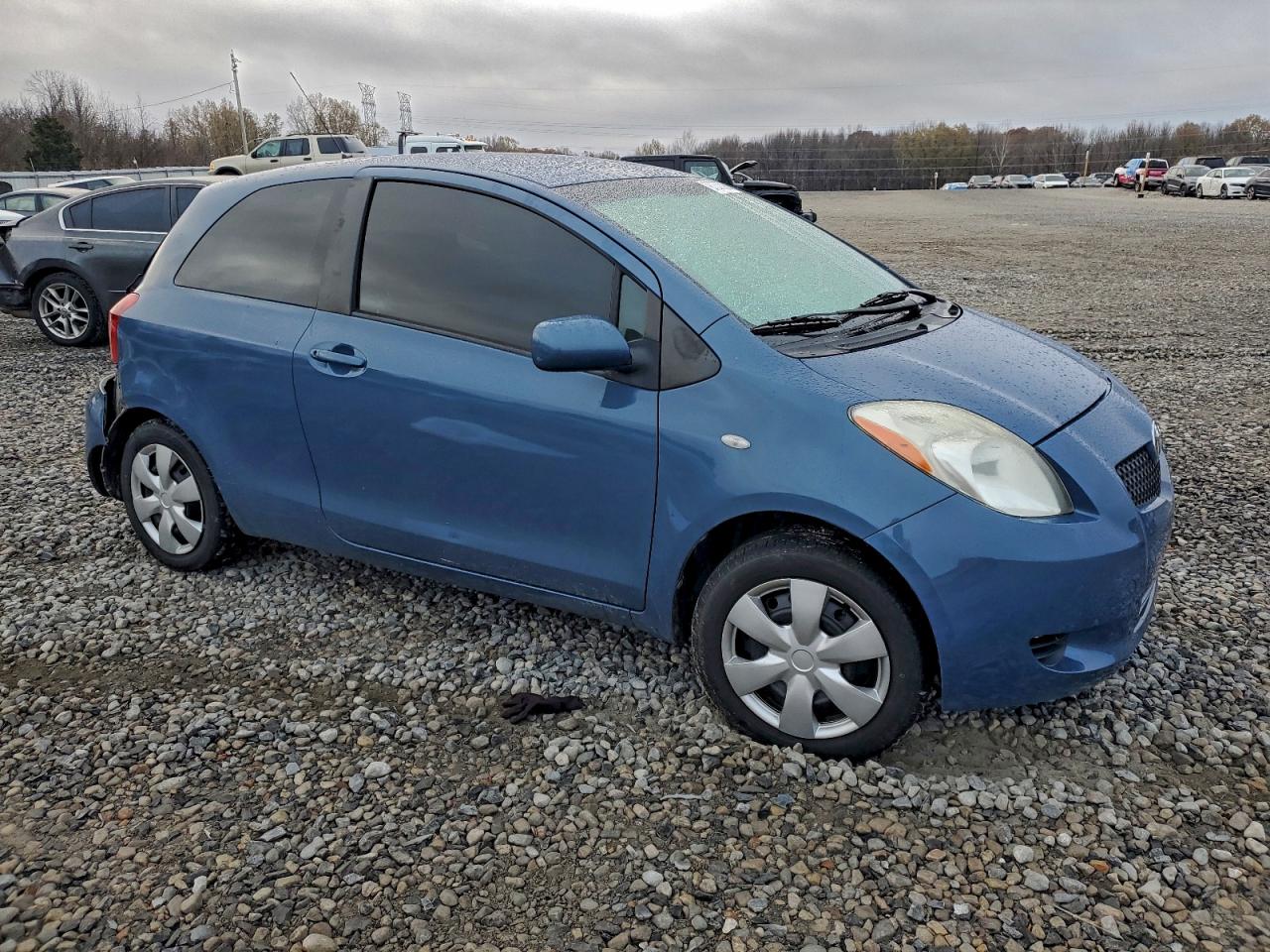2007 TOYOTA YARIS photo 4