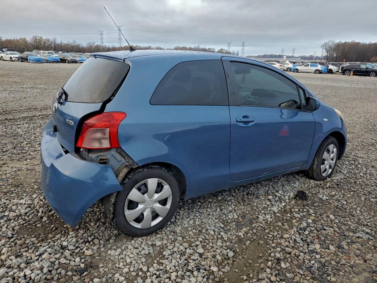2007 TOYOTA YARIS photo 3