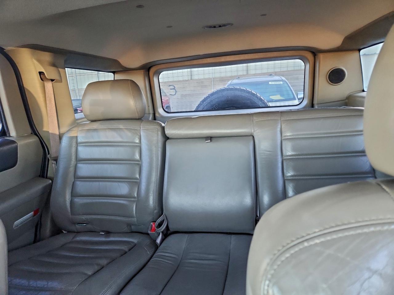 2003 HUMMER H2 photo 28