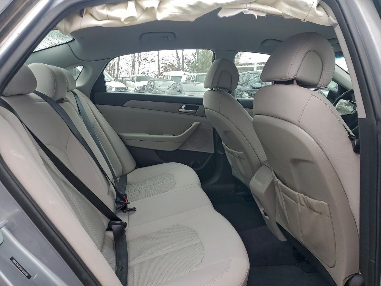 2016 HYUNDAI SONATA SE photo 10