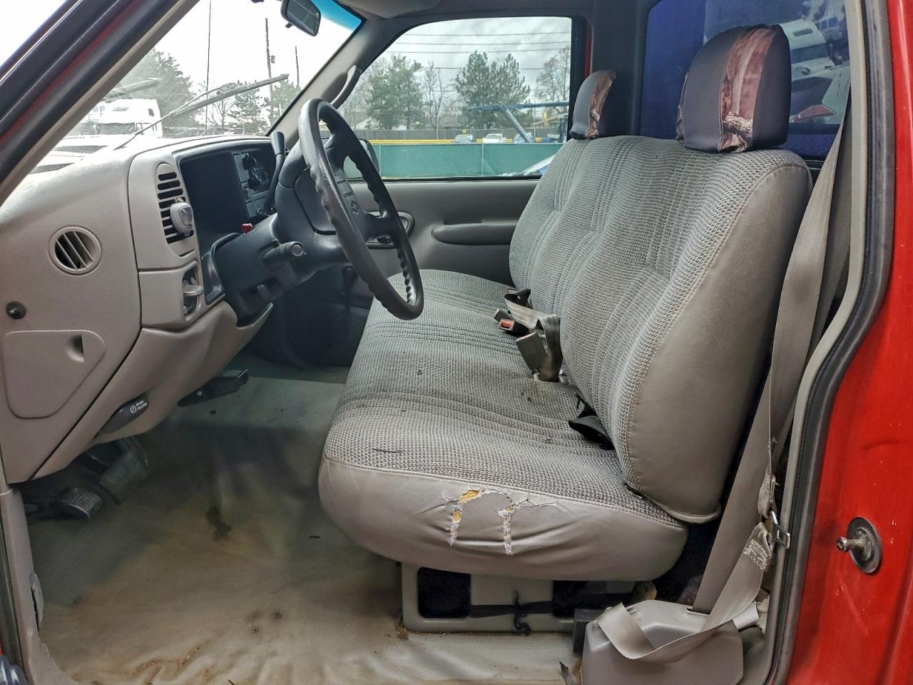 1995 CHEVROLET GMT-400 C2500 photo 7