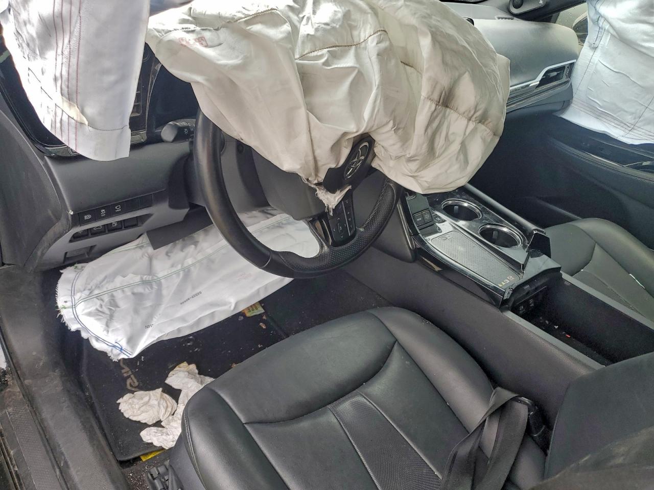 2021 TOYOTA MIRAI XLE photo 8