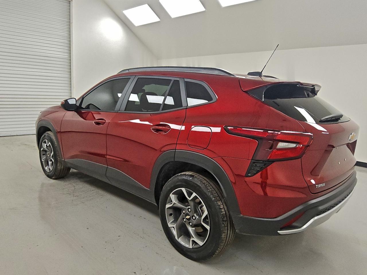 2025 CHEVROLET TRAX 1LT photo 3