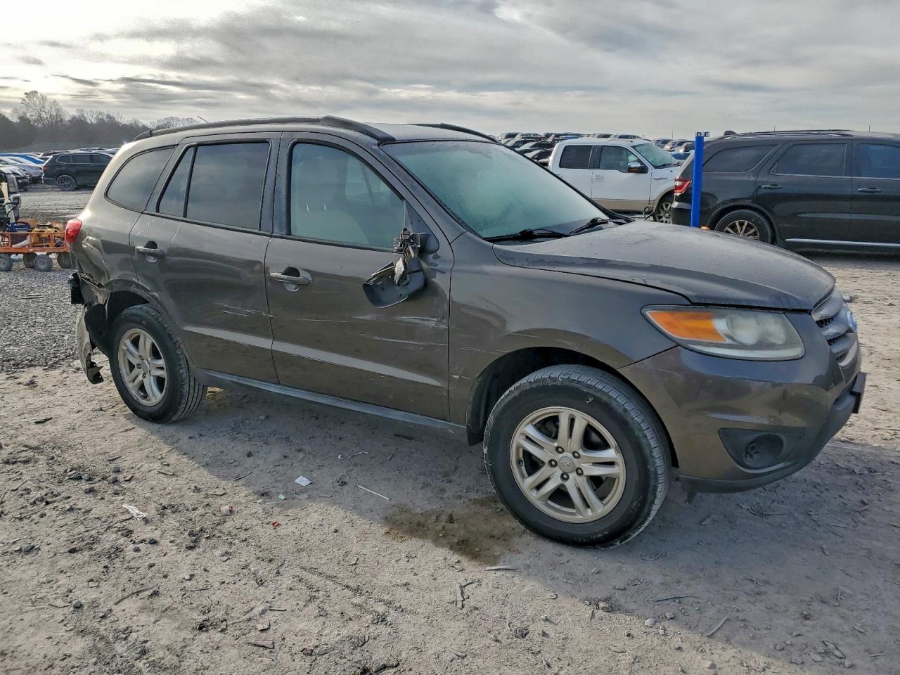 2012 HYUNDAI SANTA FE GLS photo 4