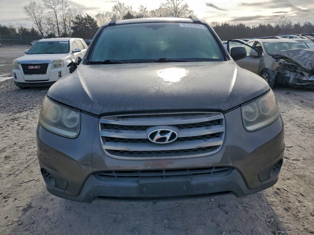 2012 HYUNDAI SANTA FE GLS photo 5
