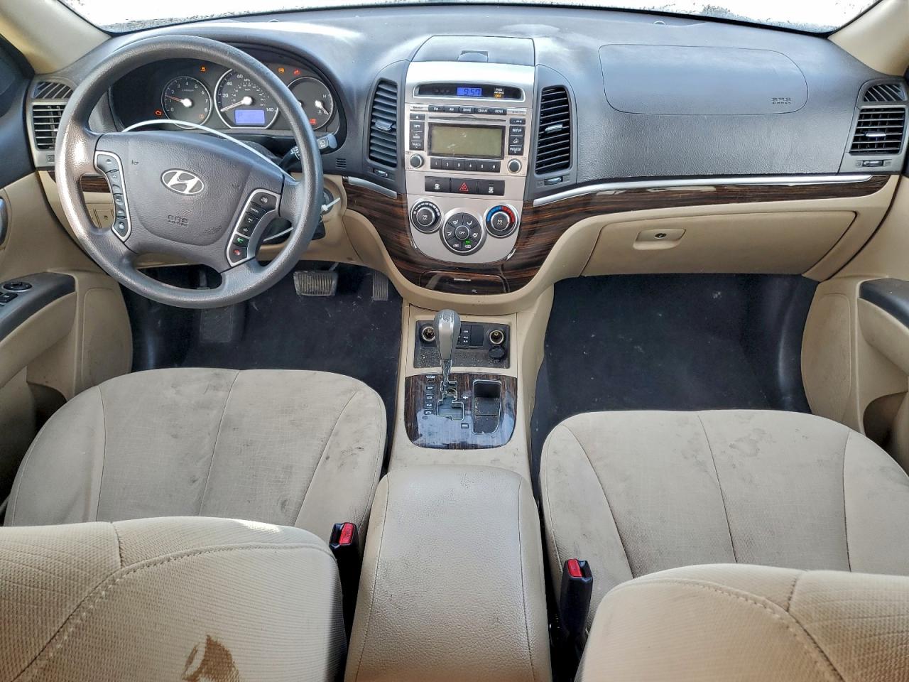 2012 HYUNDAI SANTA FE GLS photo 8