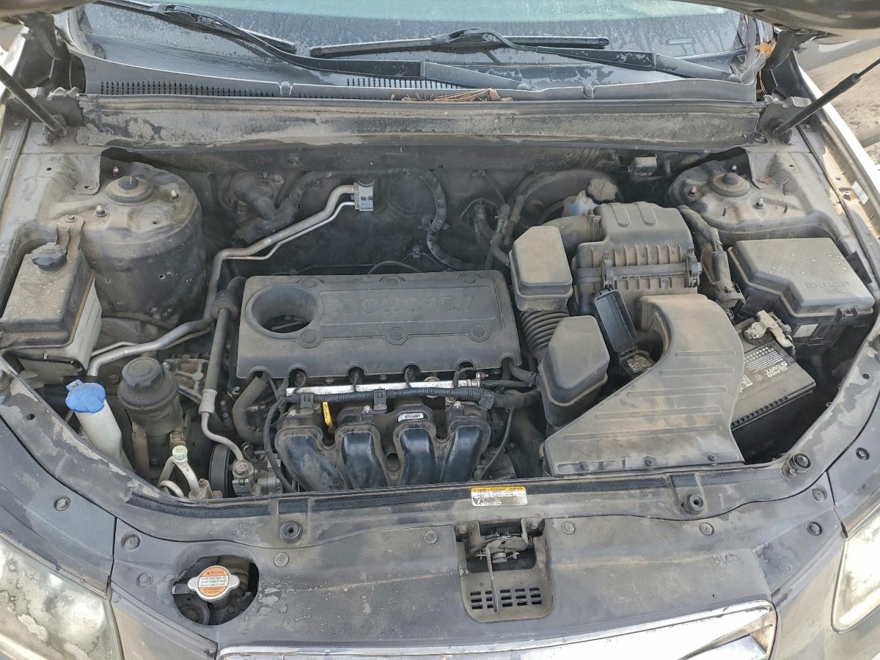 2012 HYUNDAI SANTA FE GLS photo 12