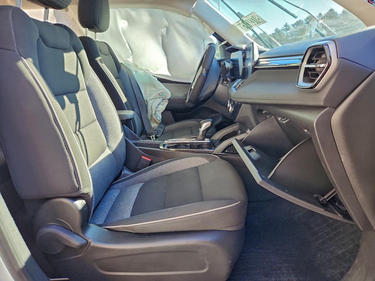 2025 CHEVROLET TRAILBLAZER LT photo 13