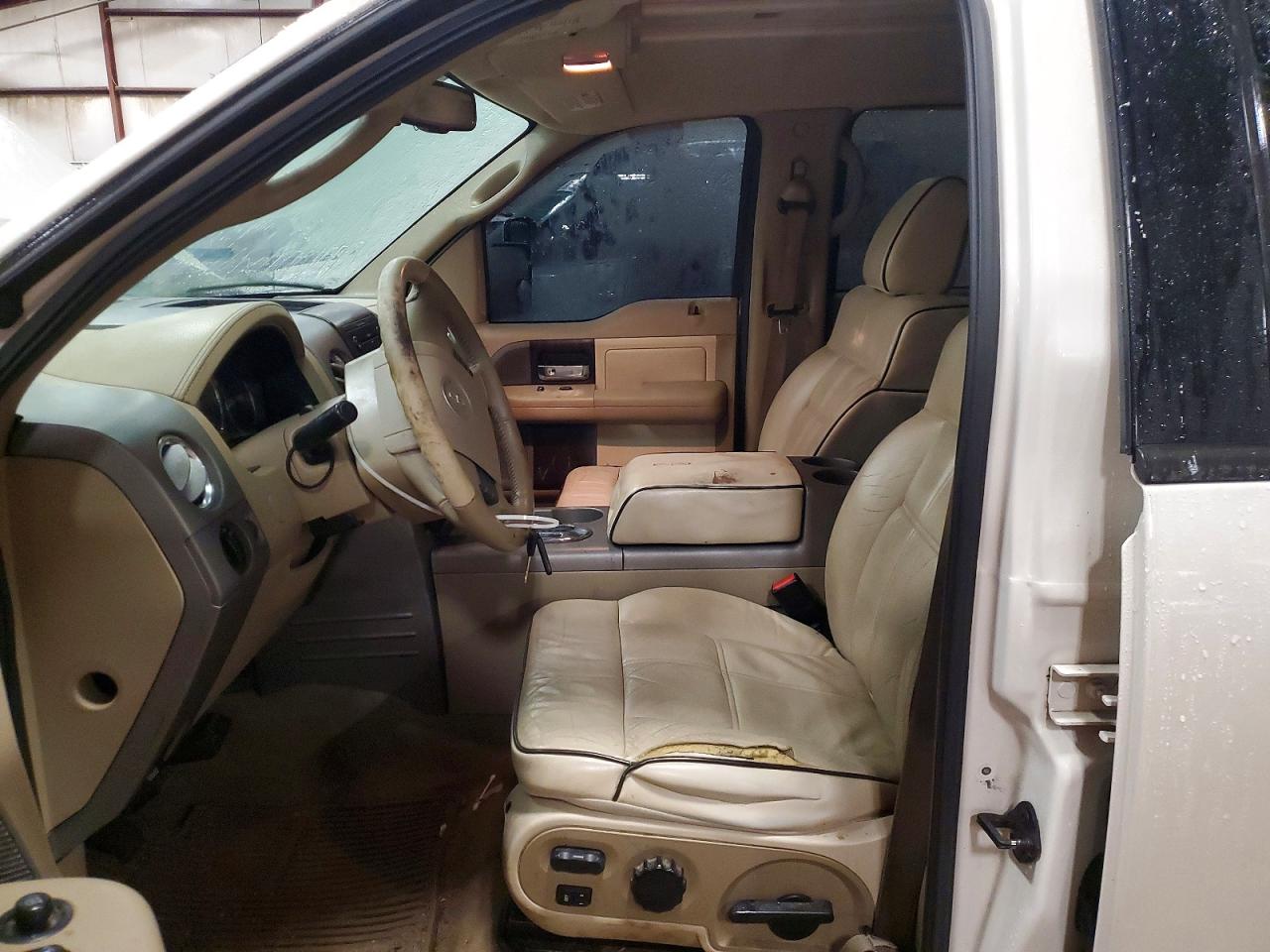 2006 LINCOLN MARK LT photo 19
