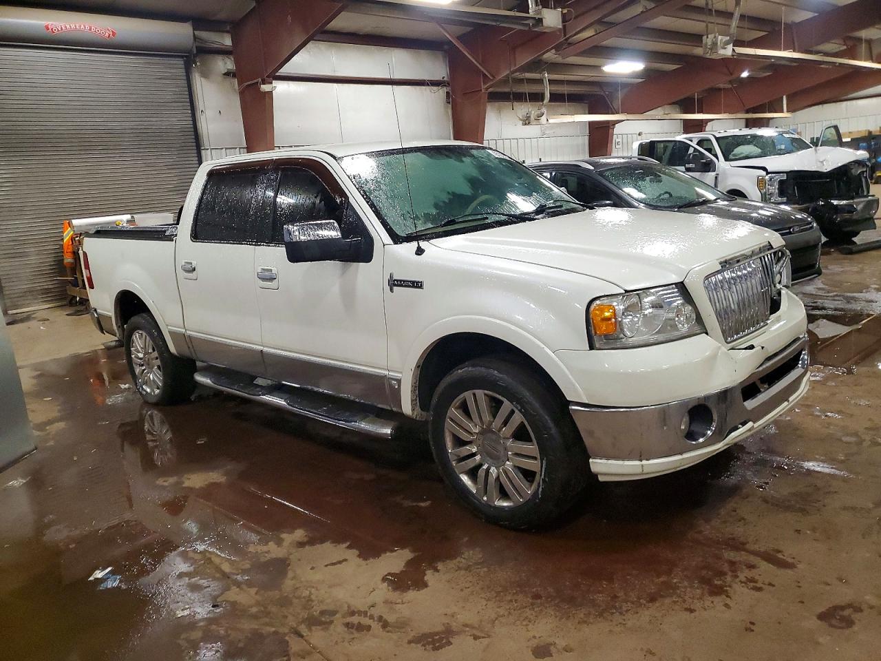 2006 LINCOLN MARK LT photo 10