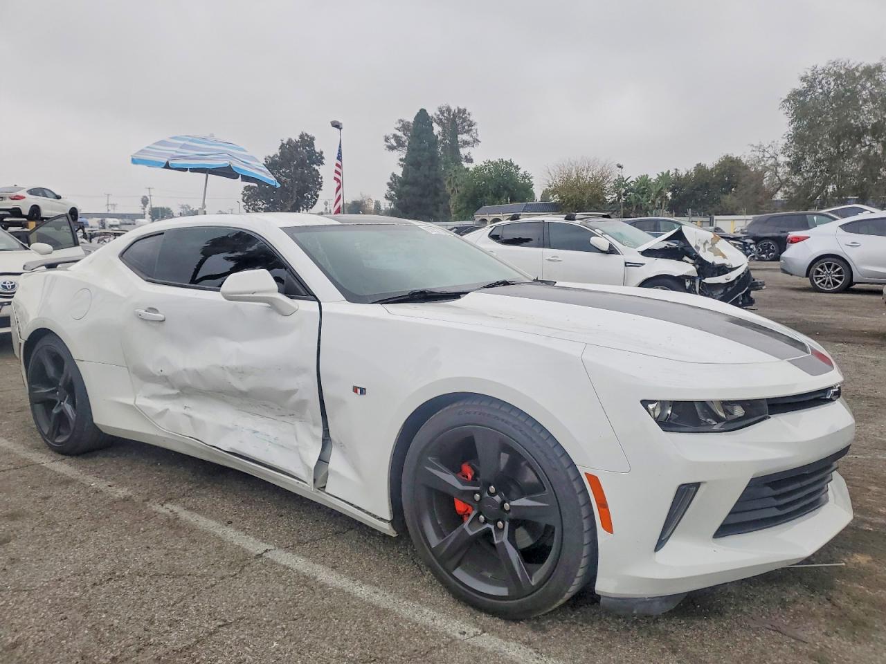 2016 CHEVROLET CAMARO LT photo 7