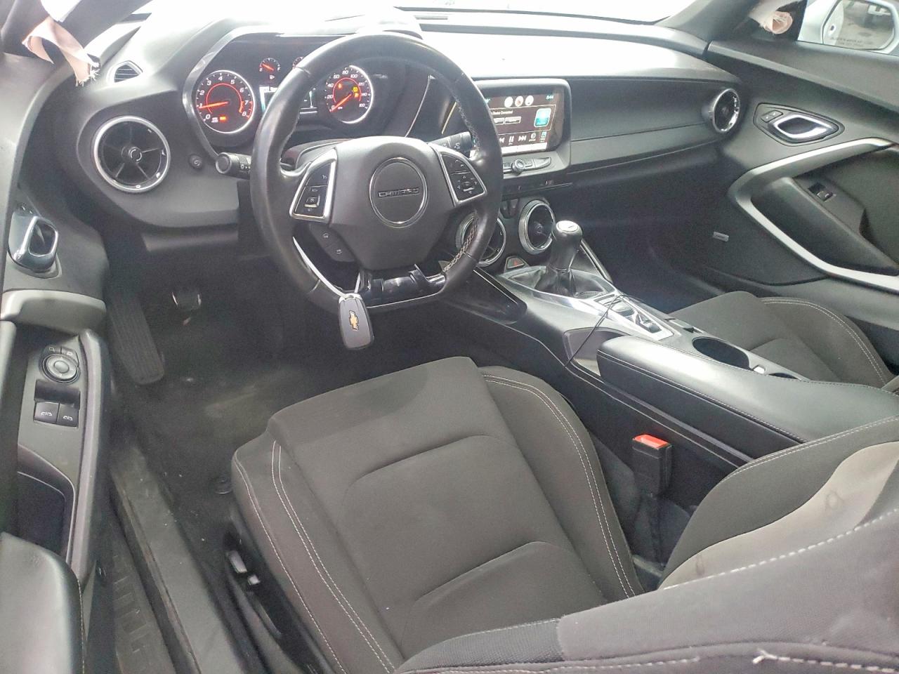 2016 CHEVROLET CAMARO LT photo 15