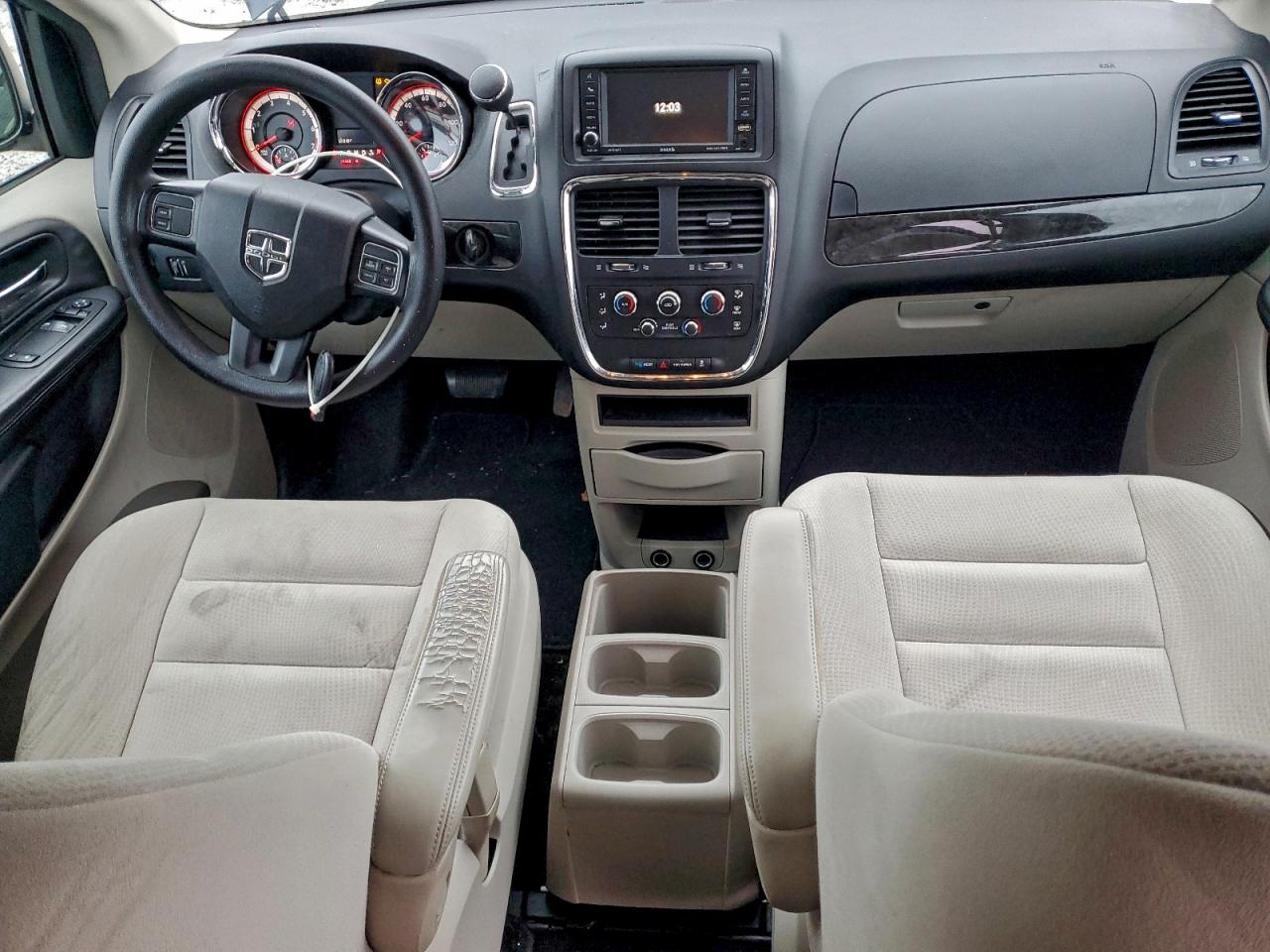 2015 DODGE GRAND CARAVAN SE photo 8