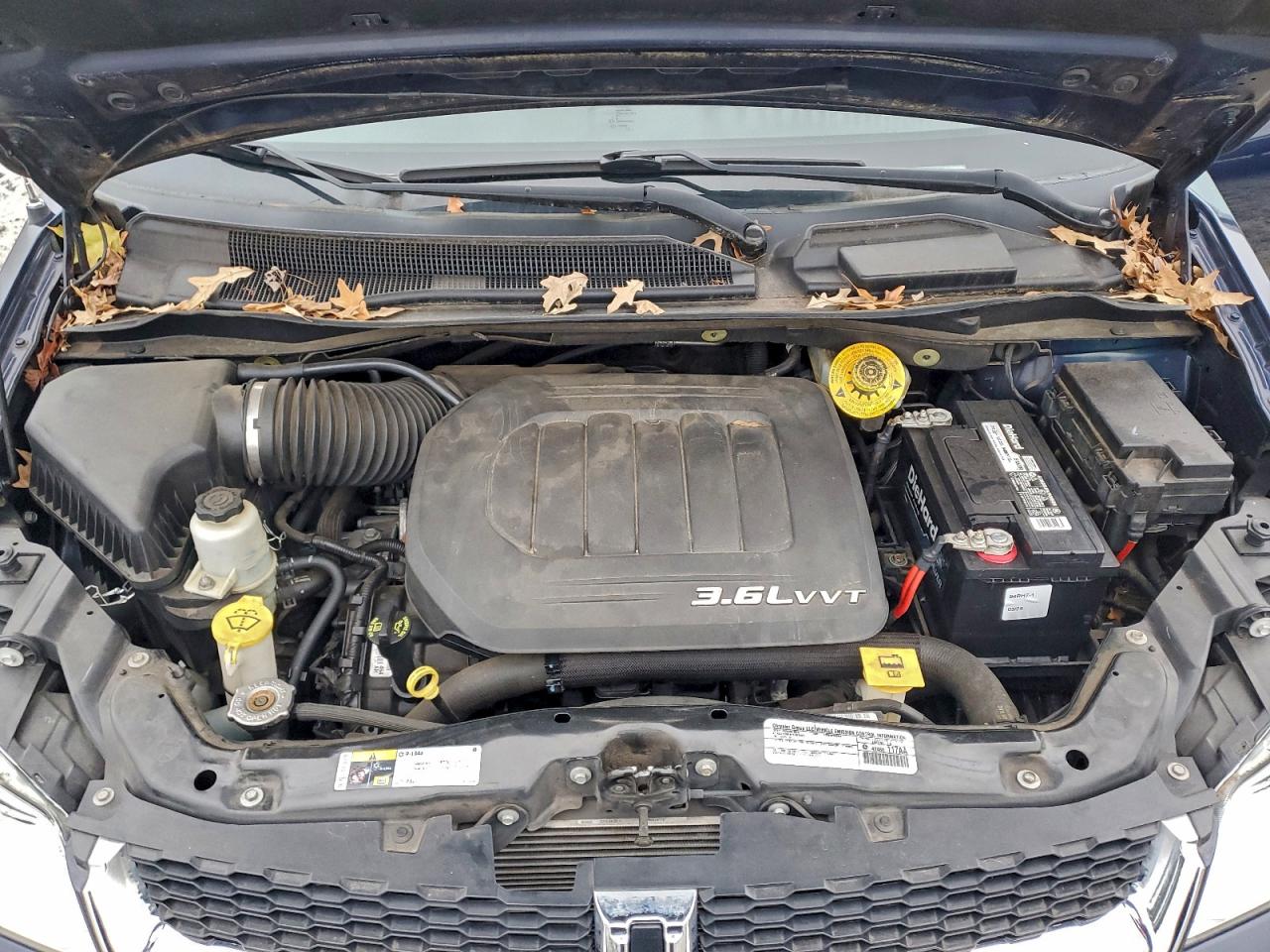 2015 DODGE GRAND CARAVAN SE photo 12