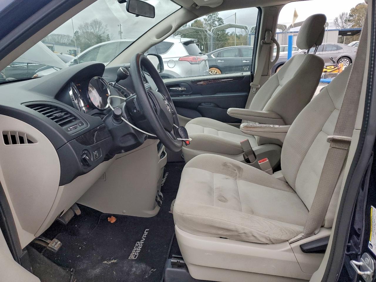 2015 DODGE GRAND CARAVAN SE photo 7