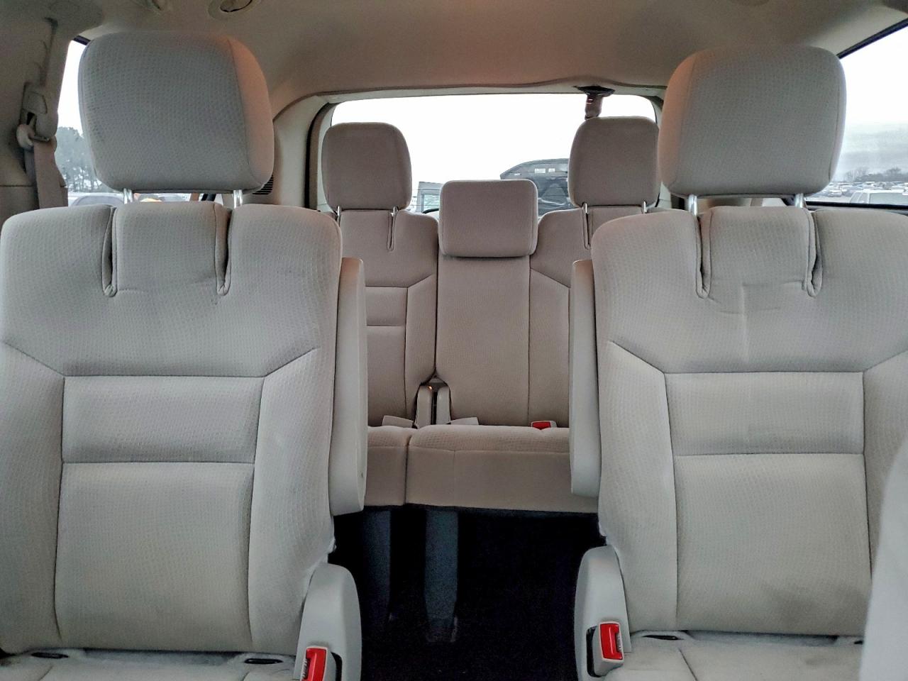 2015 DODGE GRAND CARAVAN SE photo 10