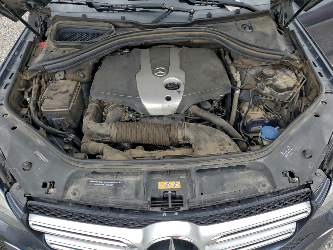 2016 MERCEDES-BENZ GLE 300D 4MATIC photo 12