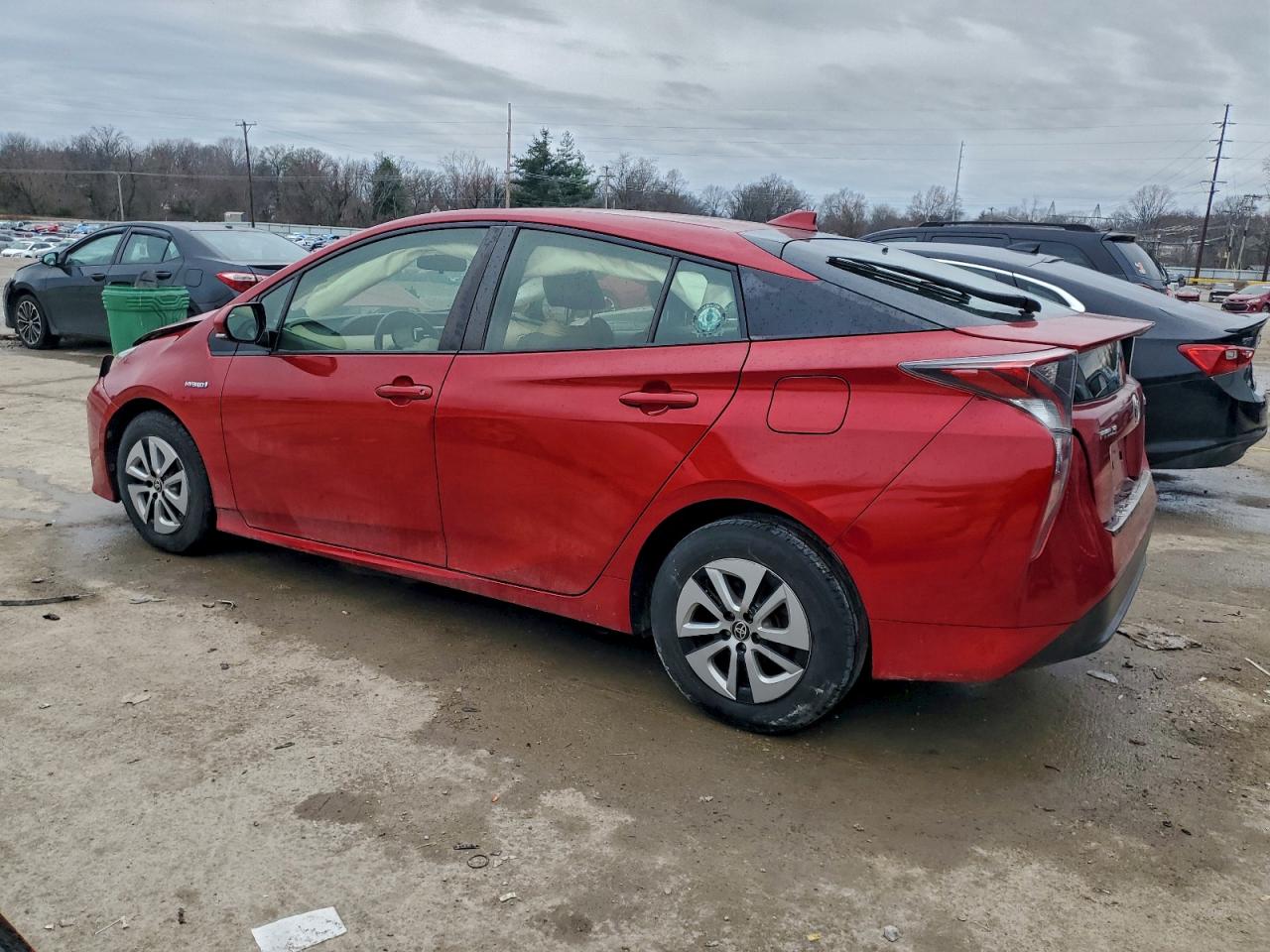 2016 TOYOTA PRIUS photo 2