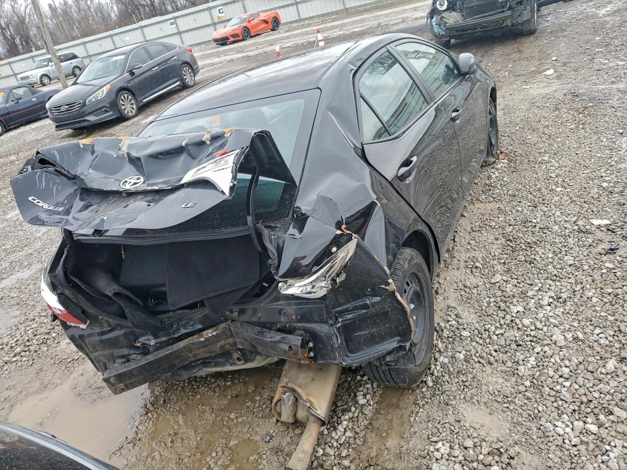 2017 TOYOTA COROLLA LE photo 6