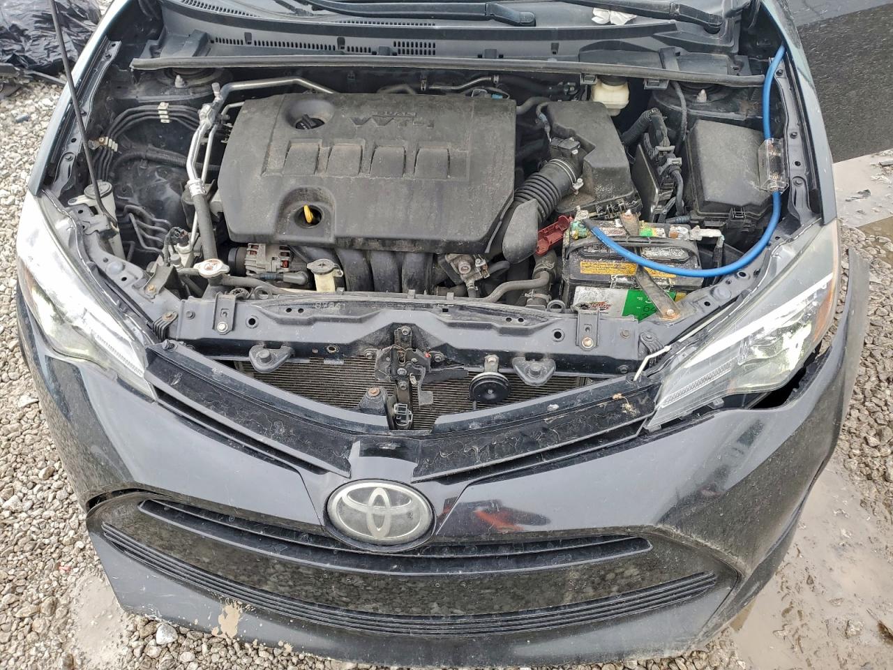 2017 TOYOTA COROLLA LE photo 11