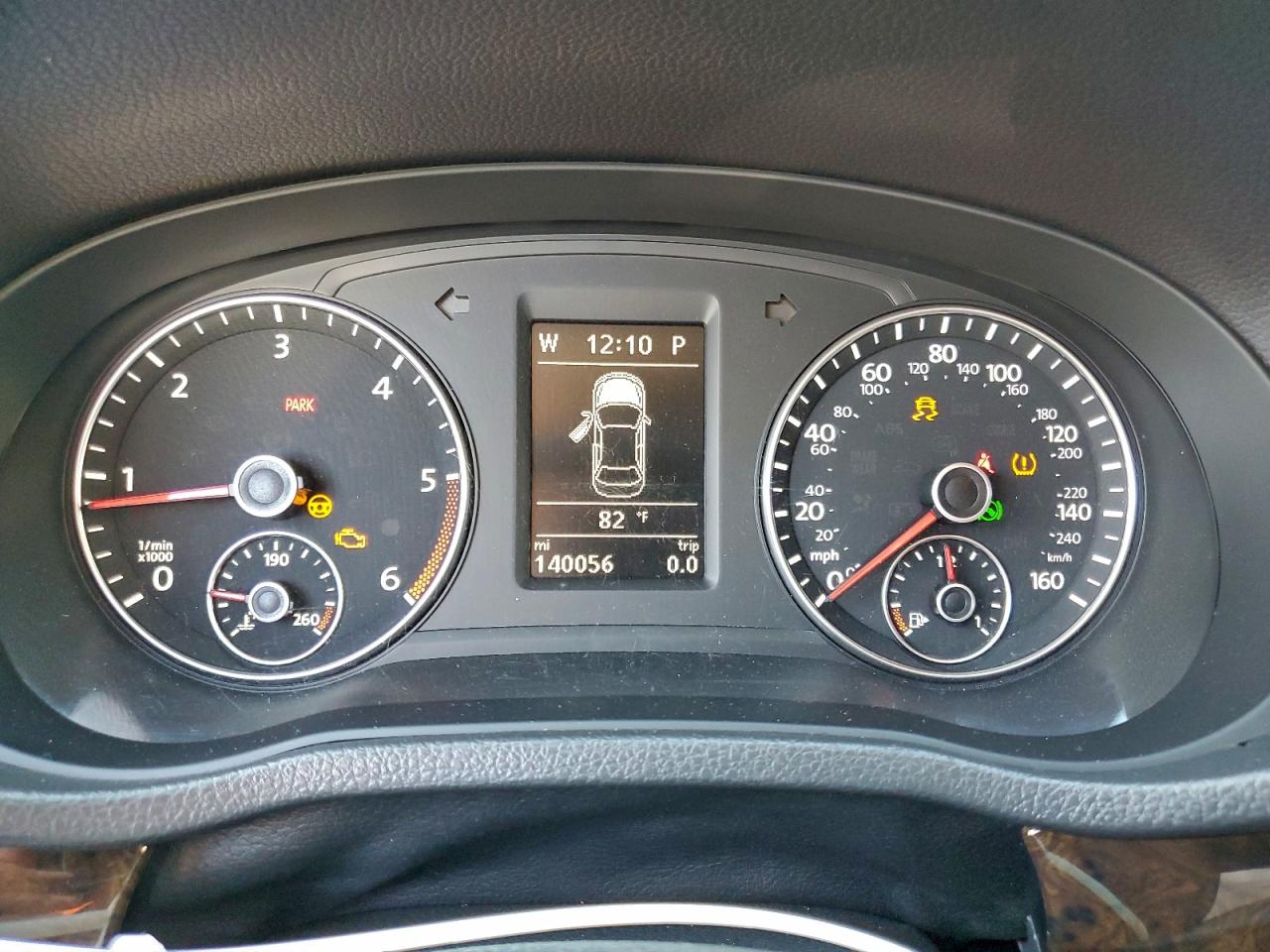 2014 VOLKSWAGEN PASSAT SEL photo 25