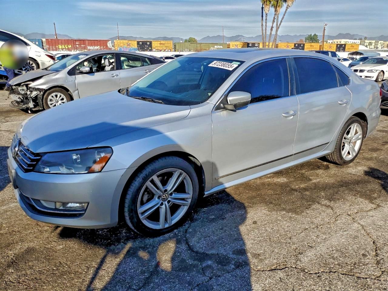 2014 VOLKSWAGEN PASSAT