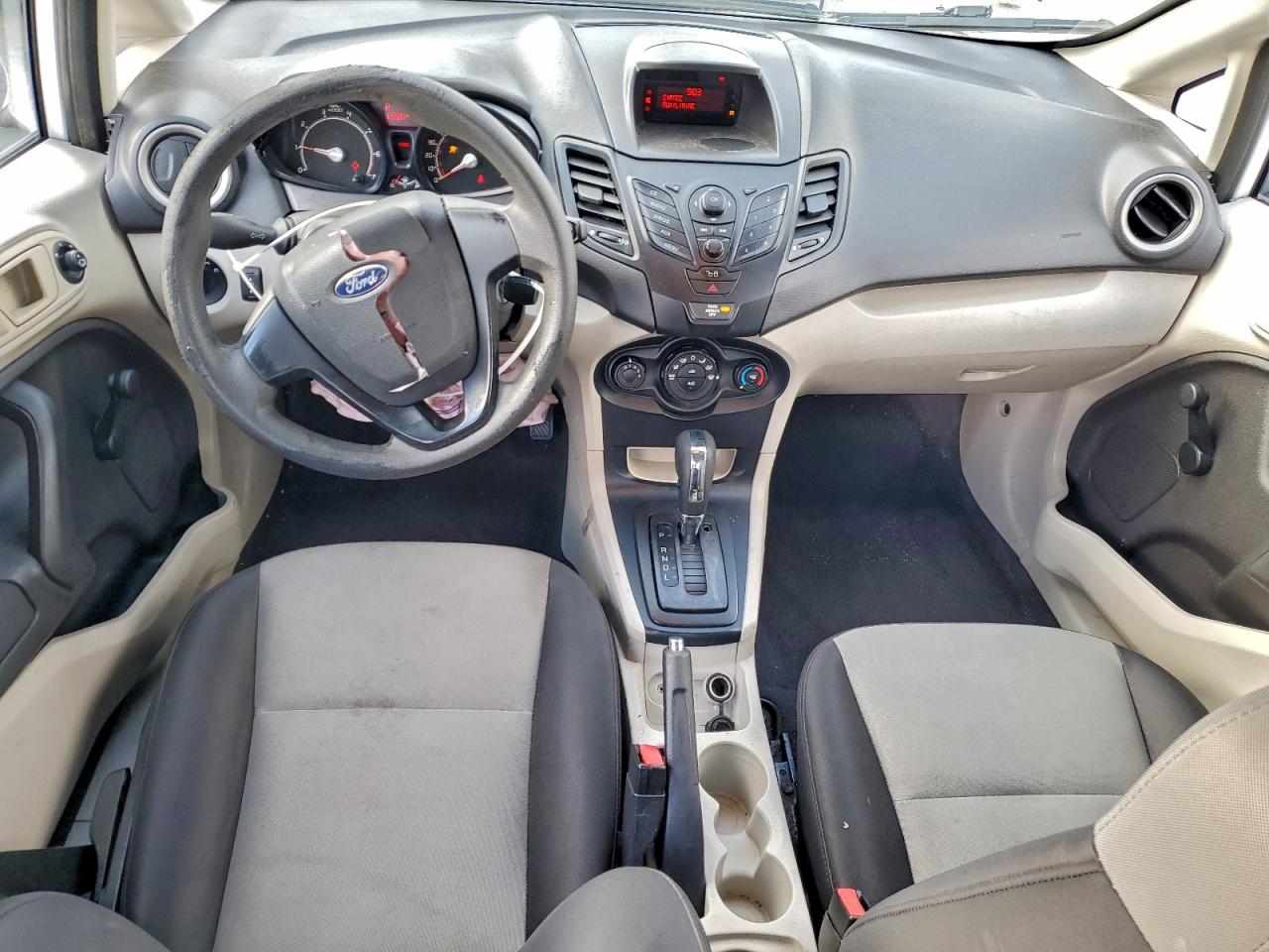 2012 FORD FIESTA S photo 15