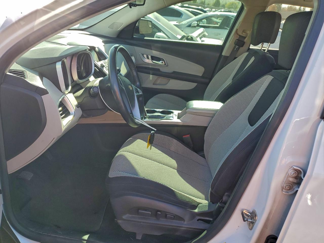 2014 CHEVROLET EQUINOX LT photo 19