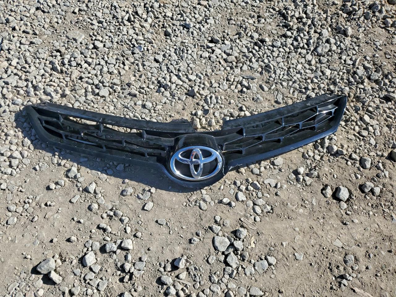 2014 TOYOTA COROLLA L photo 23